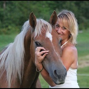 Meet your Posher, Kellie